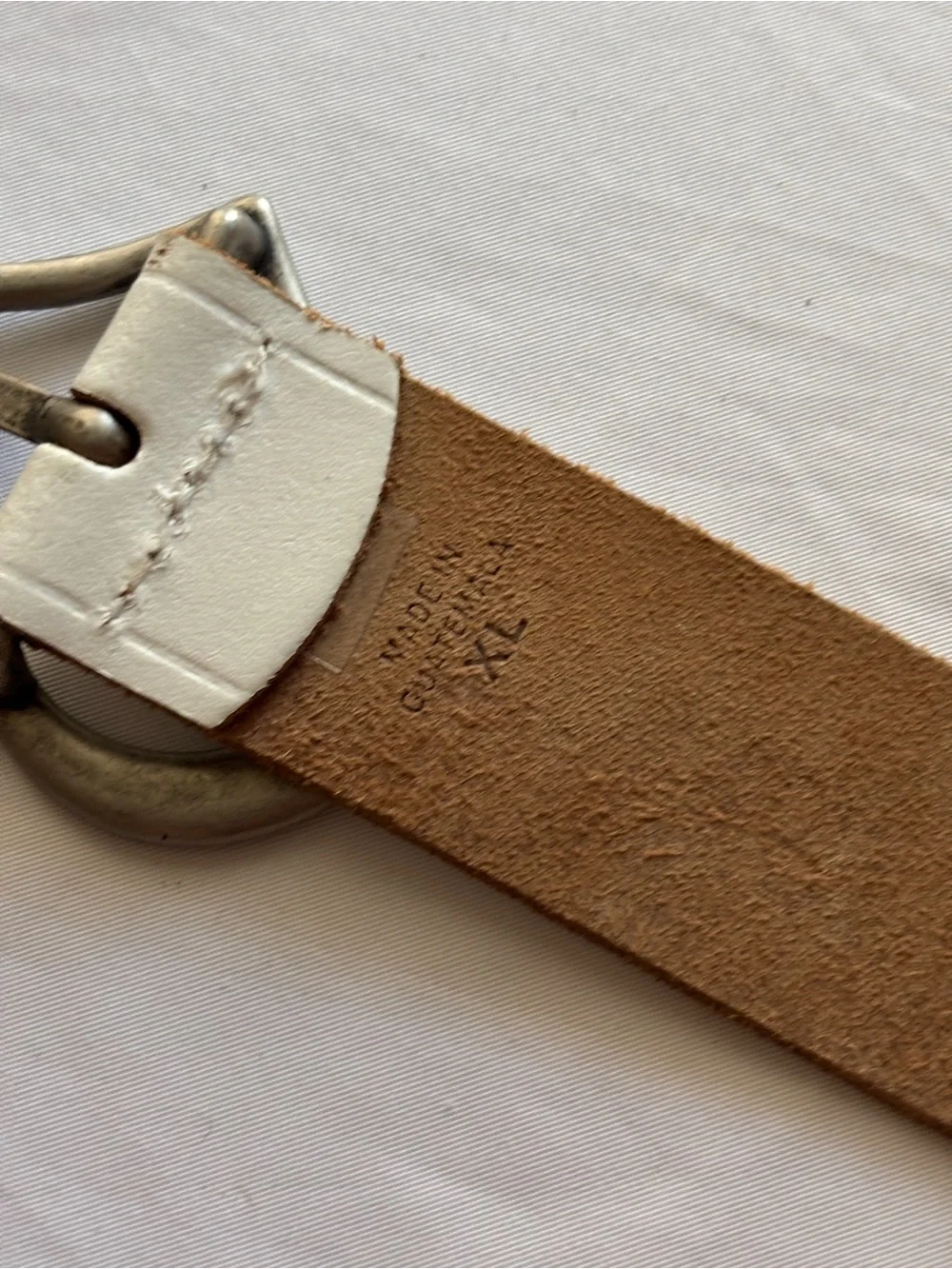 White Leather Belt with Heart Shaped Silver Buckle Women’s XL